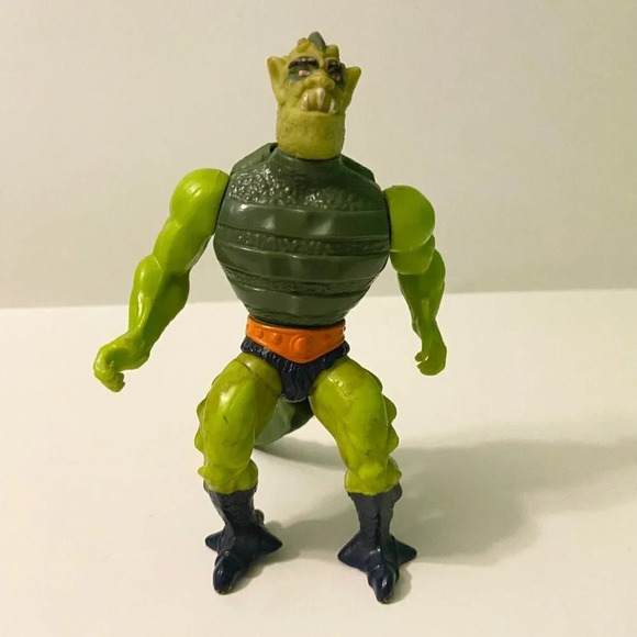 Vintage 1983 MOTU Whiplash Masters Of The Universe  He Man Torn Cape - Picture 1 of 16
